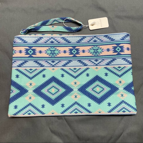 Styline Large Light Sunset like Multi-Colored Wristlet Makeup Bag Wallet Pouch - Picture 2 of 6